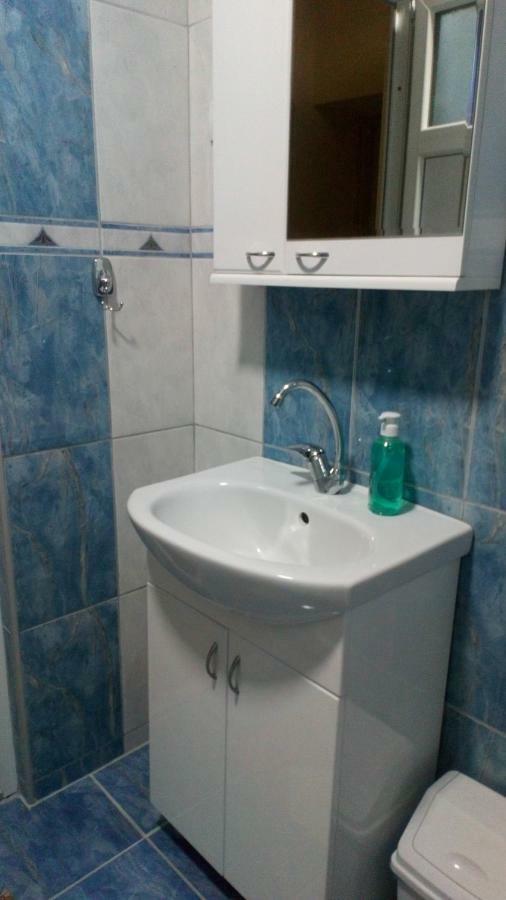 Guest House Green View Pirot Luaran gambar